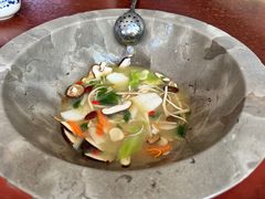 -姚记抚仙湖石锅鱼庄