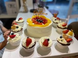 -明匠曲蛋糕西点屋(穗花新村店)