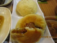 酥皮焗叉烧包-添好运点心专门店(中环IFC店)