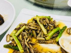 -梅龙镇酒家(南京西路总店)