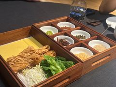 -鲁采LU STYLE(新天地店)