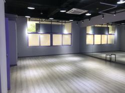点击看大图 教室-唯舞空间