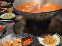 -湊湊火锅·茶憩(新中关购物中心店)
