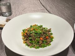 捞拌雪龙黑牛肉-北京泰富酒店-柏景轩中餐厅