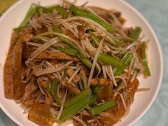 -泉畔人家·老济南经典鲁菜(大明湖店)