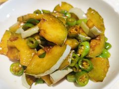 青椒炒青皮茄子-漓江又一軒·广西菜·桂林米粉(梅林店)