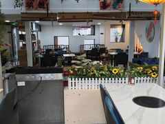-毛辣果·贵州红酸汤牛肉火锅(西单店)