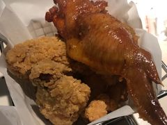 -百威KTV(恒福路店)