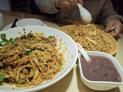 -小柴米·传统江西菜(八一广场店)