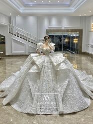 -MANLI BRIDAL婚纱