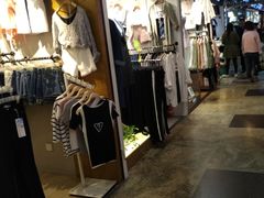 -南京时尚莱迪购物广场(正洪街店)