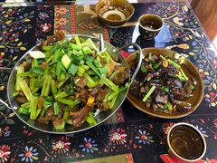 -苗湘食府(十年店)