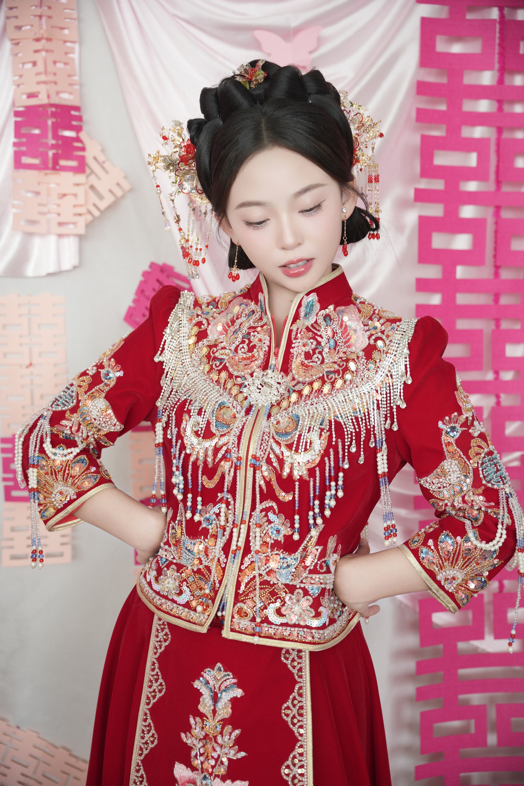 抖音换新娘装=抖音里的新娘装在哪里找到的