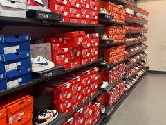 -NIKE北京马连道换季优惠店
