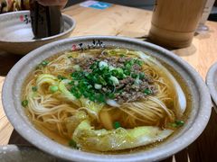清汤牛肉面-默记孙抄手(经开万达店)