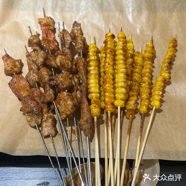 南京西路有绝活的小吃