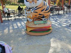 -上海野生动物园老虎餐厅