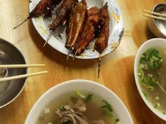 烤羊排-老钟家烤羊排·敦伊阁清真餐厅胡羊焖饼