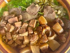 -花溪牛肉粉(八鸽岩店)