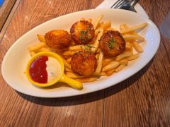 -玛格萝妮比萨屋(陆家浜路店)