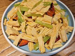 -烤小呆碳烤大肉筋