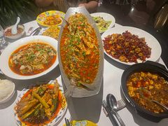 -小河盐帮·私家菜·烤鸭(三元桥·霄云路店)