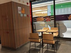 -麦当劳(百联西郊购物中心店)
