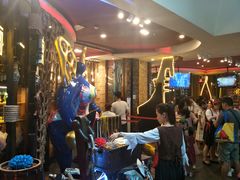 等位区-四海一家自助餐(益田假日广场店)