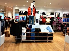 -优衣库(济南振华商厦店)