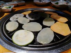 -唯成•韩国炭火烤肉 유성고기