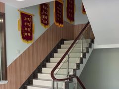 -瑞鹏宠物医院·内科·中兽医·骨科(苗圃店)
