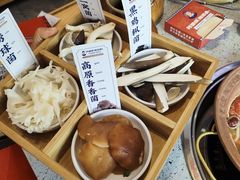 -阿婆情腊排骨火锅(金虹路店)