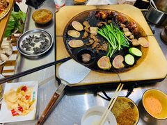 -阿昌白族石板烧(大理古城店)