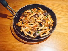 橄榄油煎三种菇-庆春朴门