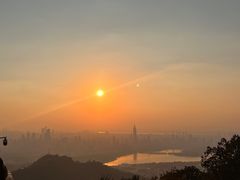 -紫金山山顶公园