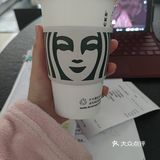 星巴克还没有奶茶贵系列[亲亲]
