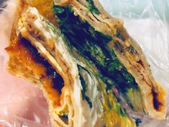 -正宗杂粮煎饼香软鸡蛋饼