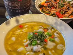 -川流不息·地道川菜·小龙虾(新松江路店)