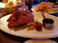 自酿啤酒脆皮烤猪肘-Ambra Haus琥珀屋精酿餐厅(宝山店)