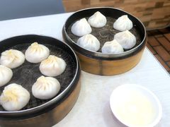 -珊珊小笼馆(康定路店)