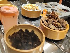 -龍歌自助小火锅(崂山丽达店)