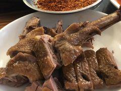 特色卤鹅-招招鲜家乡菜