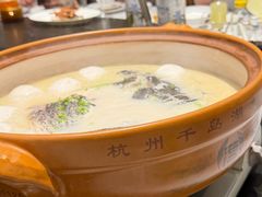 -隆聚·时令海鲜(洪兴店)