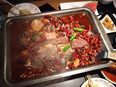 -辣尚瘾·烤鱼·新川菜(交大直营店)