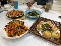-伊和园清真餐饮
