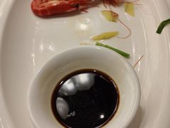 -隆江大酒店(雯婕商务楼店)