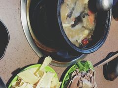-阿西土陶牦牛汤锅