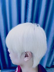-IU潮牌·SALON
