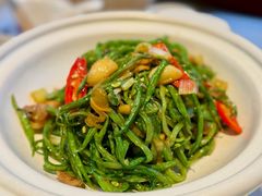 小炒云南刀豆-炆艺乳鸽·煲仔饭大排档(望京来广营店)