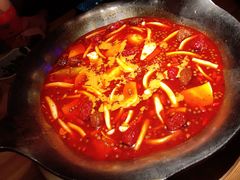 台式麻辣锅-湊湊火锅·茶憩(杭州湖滨银泰in77店)